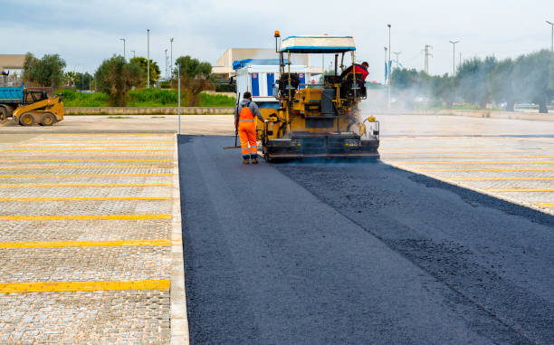 Best Local Driveway Pavers  in Shadow Lake, WA